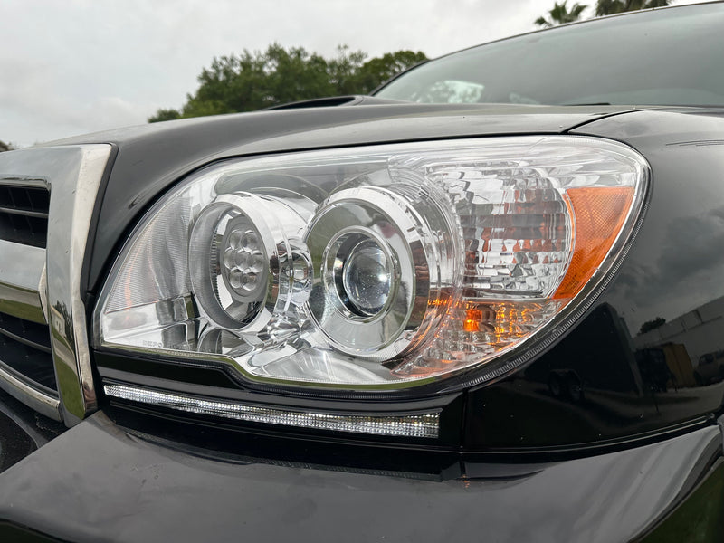 Load image into Gallery viewer, 2006-2009 4th Gen 4Runner LED Retrofit Headlights
