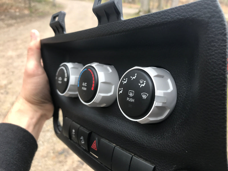 Load image into Gallery viewer, Climate Knobs (2011-2018 Wrangler JK) - WHITE
