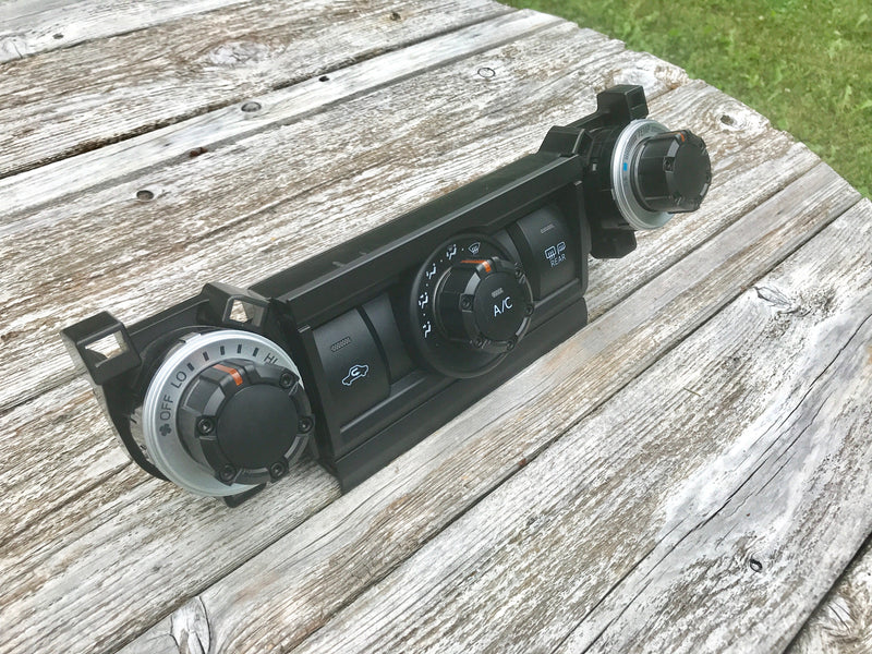 Load image into Gallery viewer, Climate Knobs (5th Gen 4Runner) - BLACK
