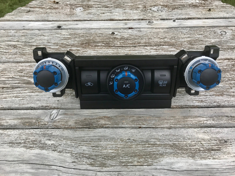 Load image into Gallery viewer, Climate Knobs (5th Gen 4Runner) - VOODOO BLUE

