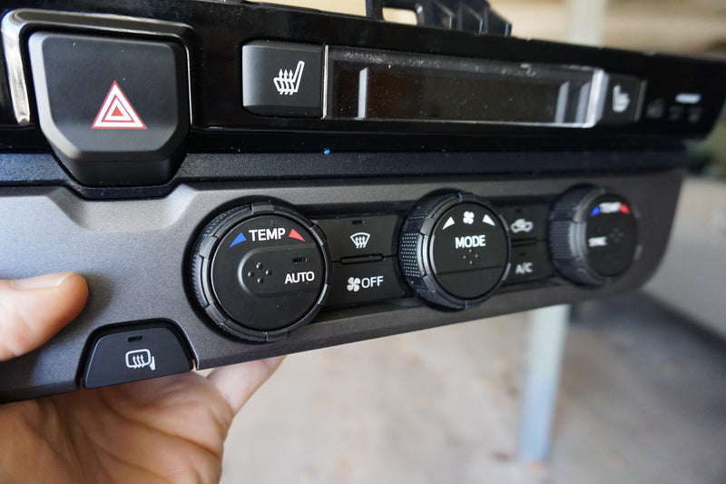 Load image into Gallery viewer, Climate Rings (2016-2023 Tacoma DUAL ZONE) - VOODOO BLUE
