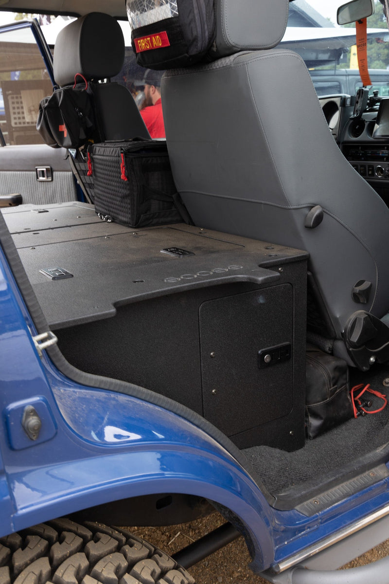 Load image into Gallery viewer, Toyota Land Cruiser 1980-1989 60 Series - Second Row Seat Delete Plate System - Module Height
