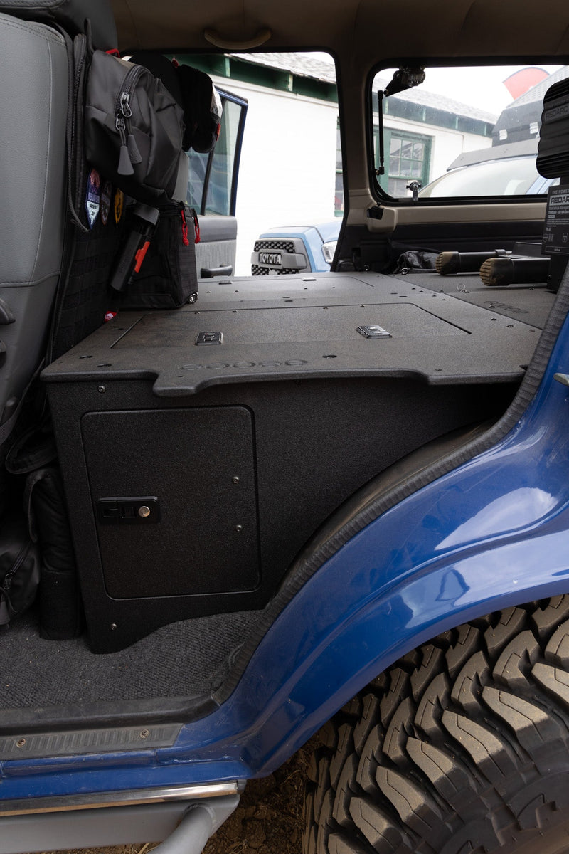 Load image into Gallery viewer, Toyota Land Cruiser 1980-1989 60 Series - Second Row Seat Delete Plate System - Module Height
