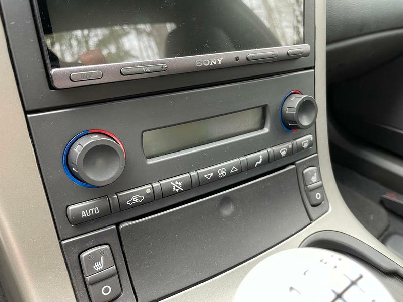 Load image into Gallery viewer, Climate Knobs (C6 Corvette) - BLACK
