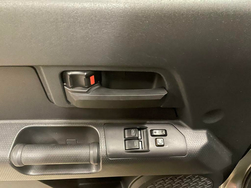 Load image into Gallery viewer, Door Handle Covers (FJ Cruiser) - MAGMA
