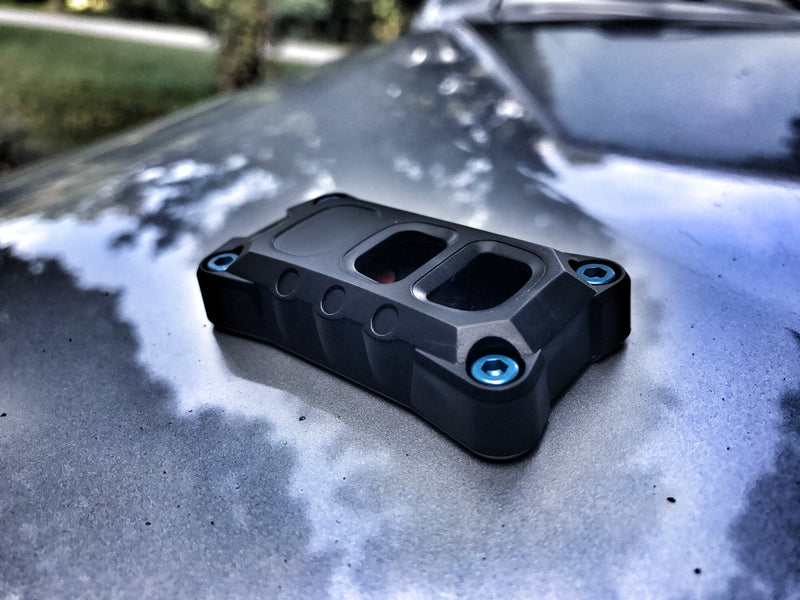 Load image into Gallery viewer, Injection Fob IF005 (2007 FJ Cruiser / 1st Gen Tundra) - BLACK
