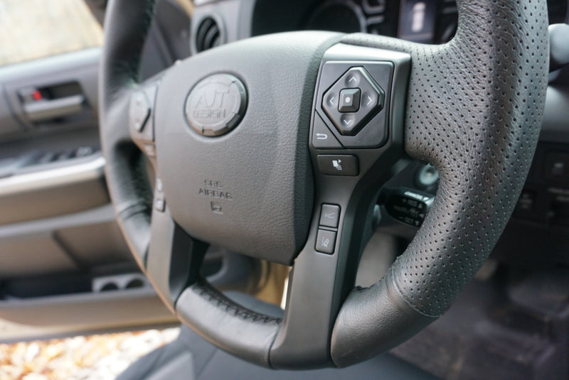Load image into Gallery viewer, Steering Wheel Trim (Toyota) - VOODOO BLUE
