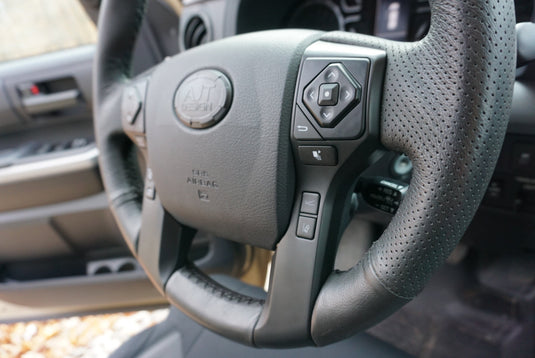 Steering Wheel Trim (Toyota) - ARMY GREEN