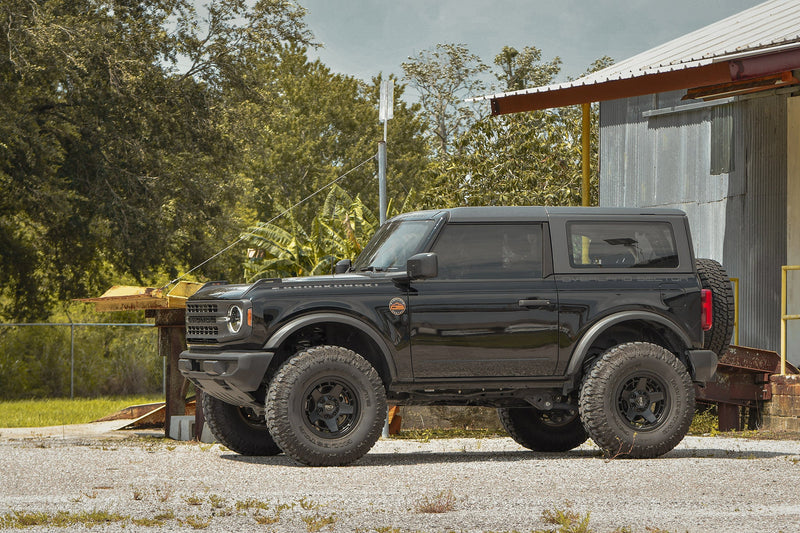 Load image into Gallery viewer, Overland Sector Atlas 17x9 +0 5x139.7/5x150mm 110.1mm Satin Black
