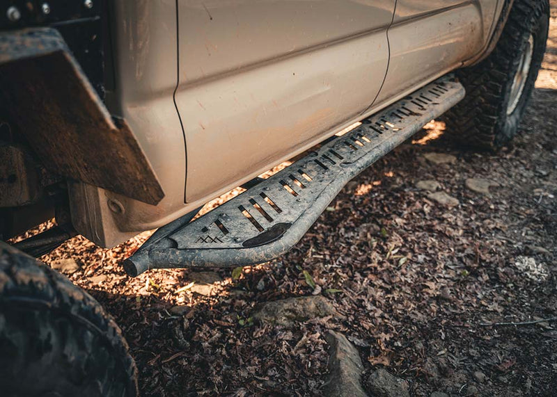 Load image into Gallery viewer, Toyota Tacoma 2nd &amp; 3rd Gen (2005-2023) Rock Sliders
