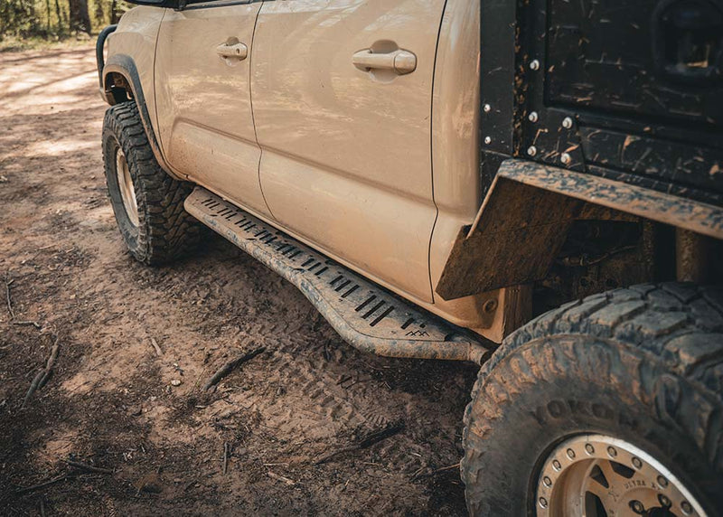 Load image into Gallery viewer, Toyota Tacoma 2nd &amp; 3rd Gen (2005-2023) Rock Sliders
