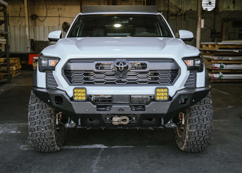 Load image into Gallery viewer, Toyota Tacoma 4th Gen (2024+) Hi-Lite Overland Front Bumper [No Bull Bar]
