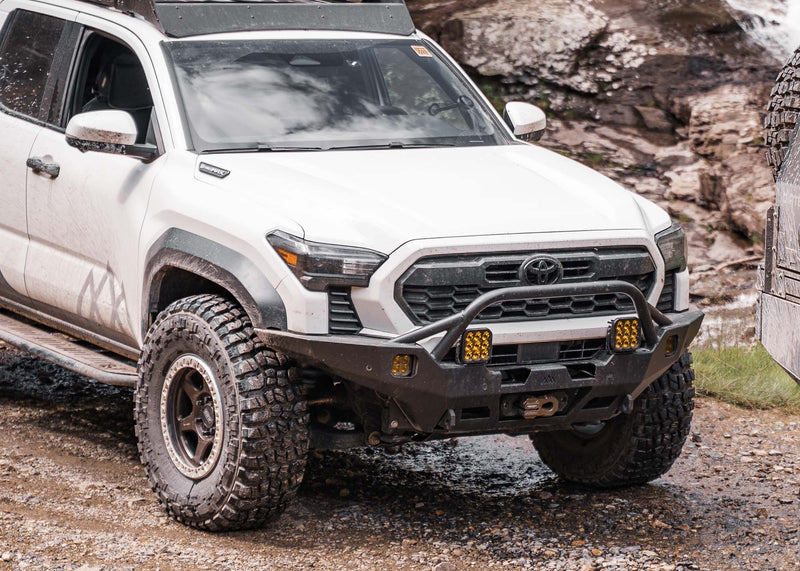 Load image into Gallery viewer, Toyota Tacoma 4th Gen (2024+) Hi-Lite Overland Front Bumper [PreRunner Bull Bar]
