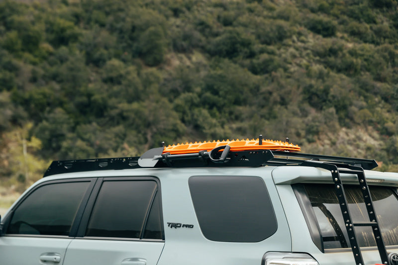 Load image into Gallery viewer, SHERPA | THE CRESTONE (2010-2023 TOYOTA 4RUNNER) Roof Rack
