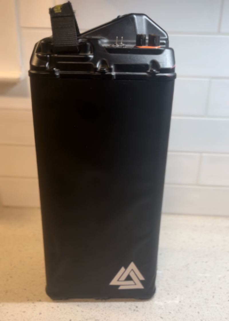 Load image into Gallery viewer, 72v "CHI" Style Surron Battery Wrap
