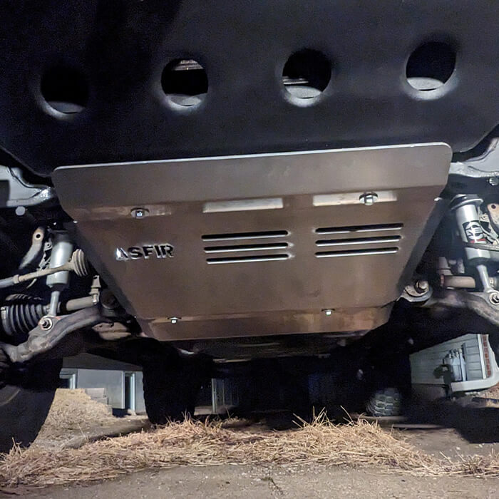 Load image into Gallery viewer, Toyota Land Cruiser 120/125 / 4Runner / FJ Cruiser / Lexus GX 470 Front Skid Plate | Non-KDSS
