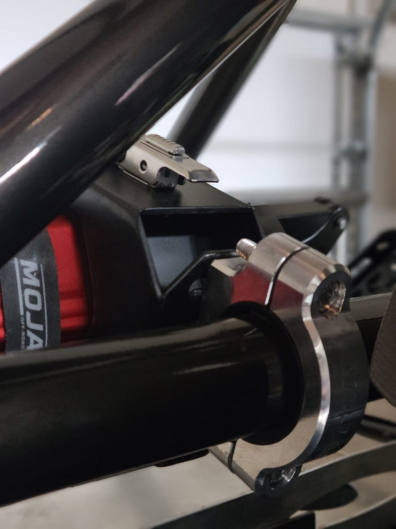 Load image into Gallery viewer, Clamps adapter
