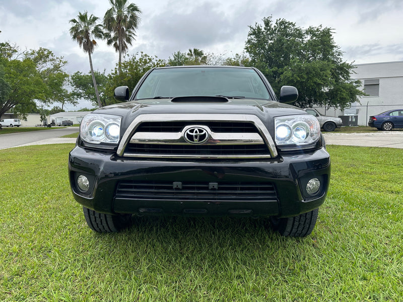 Load image into Gallery viewer, 2006-2009 4th Gen 4Runner LED Retrofit Headlights
