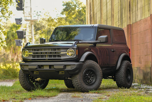 VENTURE | Satin Black