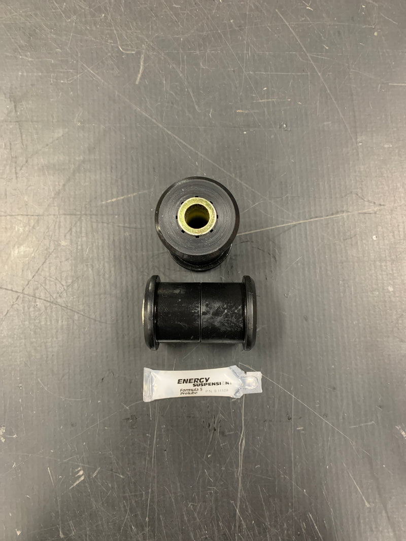 Load image into Gallery viewer, Archive Garage Shackles &amp; Bushings - 2G-3G Tacoma/1G Tundra
