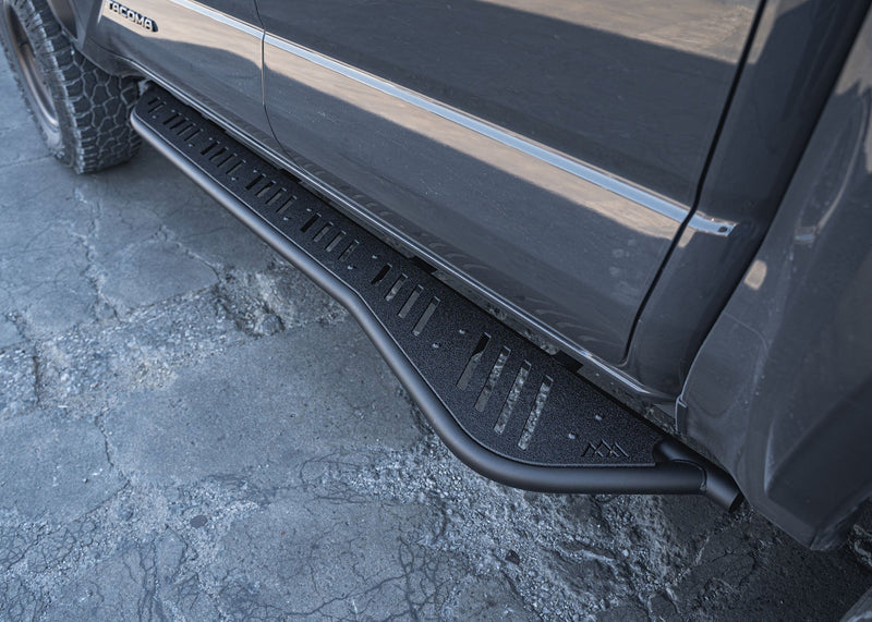 Load image into Gallery viewer, Toyota Tacoma 4th Gen (2024+) Rock Sliders
