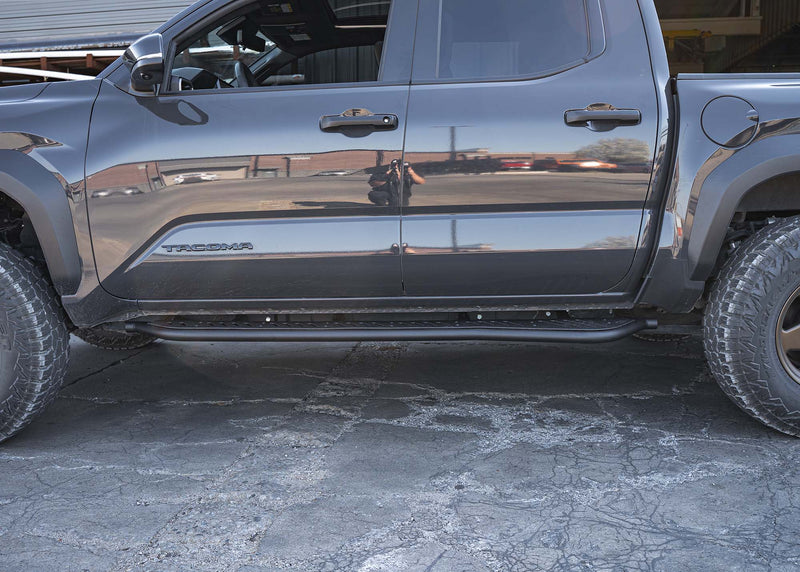 Load image into Gallery viewer, Toyota Tacoma 4th Gen (2024+) Rock Sliders
