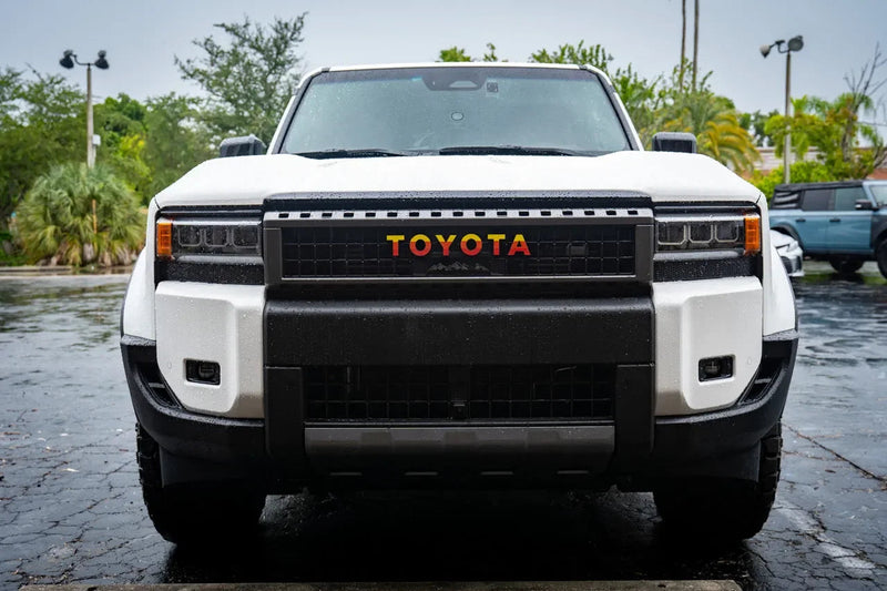 Load image into Gallery viewer, TOYOTA Front Grille Emblem Kit - 2024+ Land Cruiser / 07-14 FJ Cruiser

