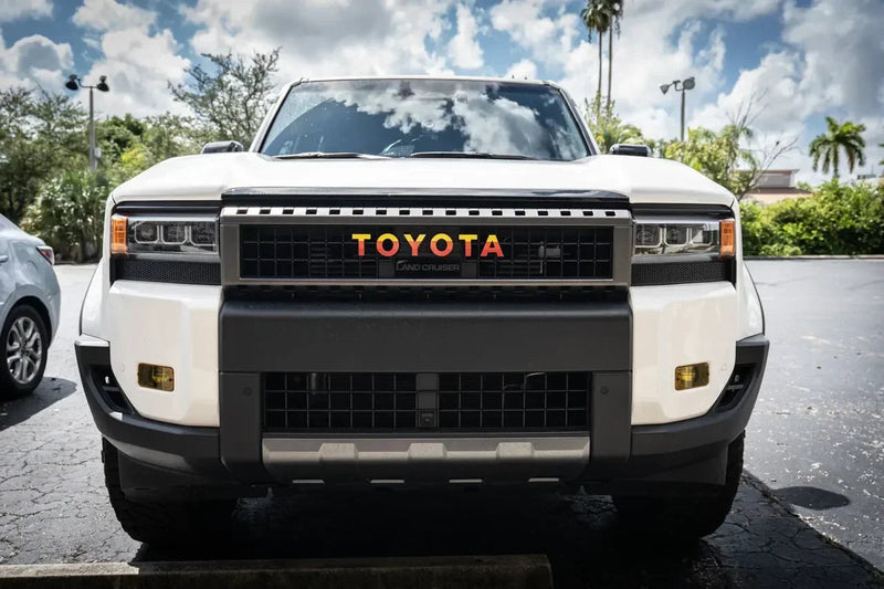 Load image into Gallery viewer, TOYOTA Front Grille Emblem Kit - 2024+ Land Cruiser / 07-14 FJ Cruiser
