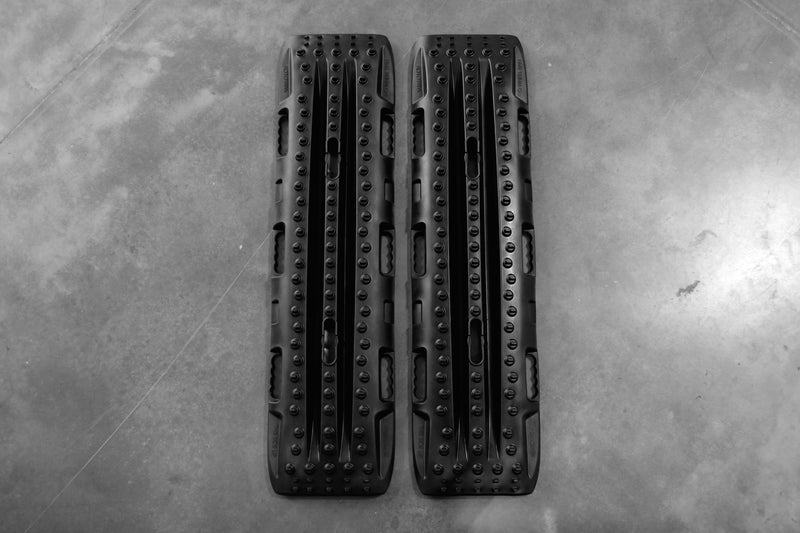 Load image into Gallery viewer, RototraX Traction Boards BLACK
