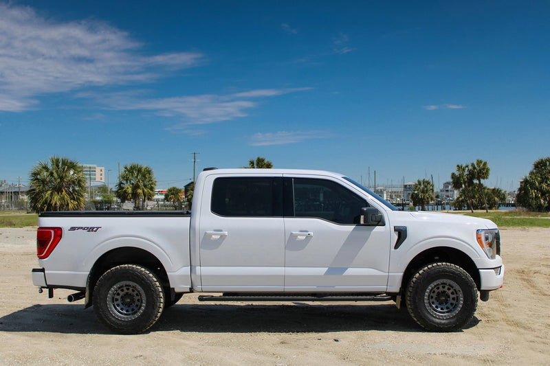 Load image into Gallery viewer, Overland Sector Venture 17x9 +0 8x165mm 121.2mm Satin Grey
