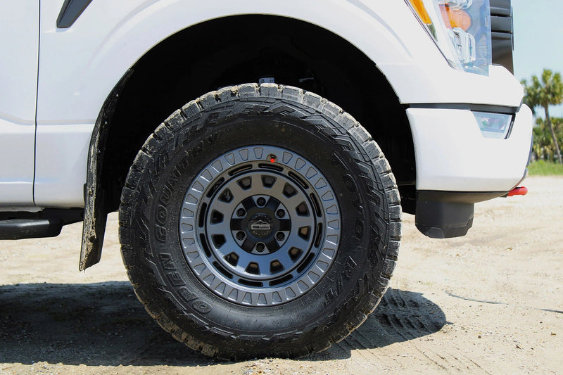 Load image into Gallery viewer, Overland Sector Venture 17x9 +0 5x114.3/5x127mm 71.5mm Satin Grey
