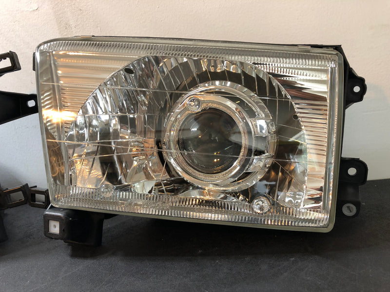 Load image into Gallery viewer, 1996-2002 3rd Gen 4Runner LED Retrofit Headlights
