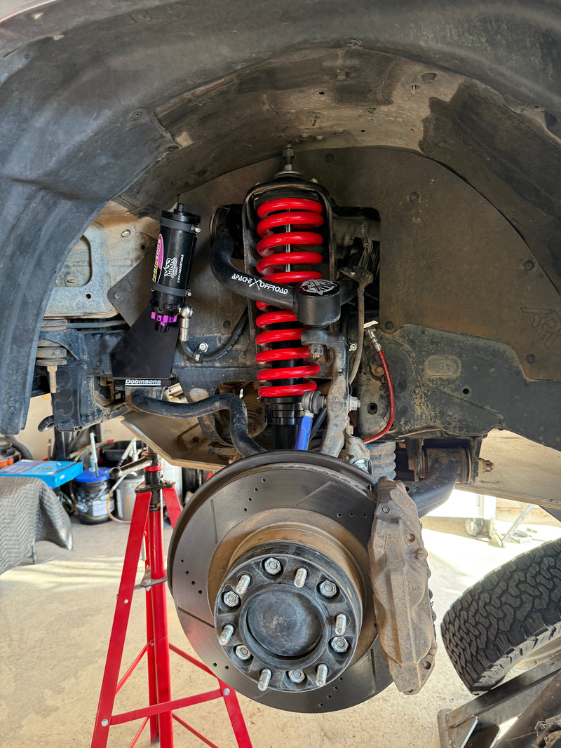 Load image into Gallery viewer, OEO Front Reservior Mounts for Dobinsons MRR - 4Runner/FJ Cruiser/Tacoma/GX470
