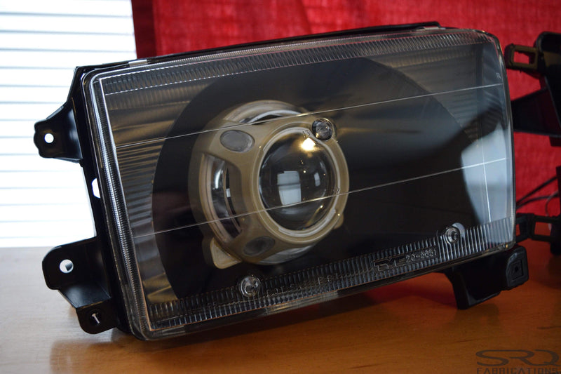 Load image into Gallery viewer, 1996-2002 3rd Gen 4Runner LED Retrofit Headlights
