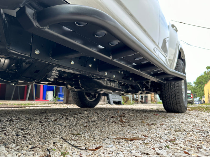 Load image into Gallery viewer, 2014-2024 5th Gen 4Runner Bolt On Rock Sliders (Non KDSS)
