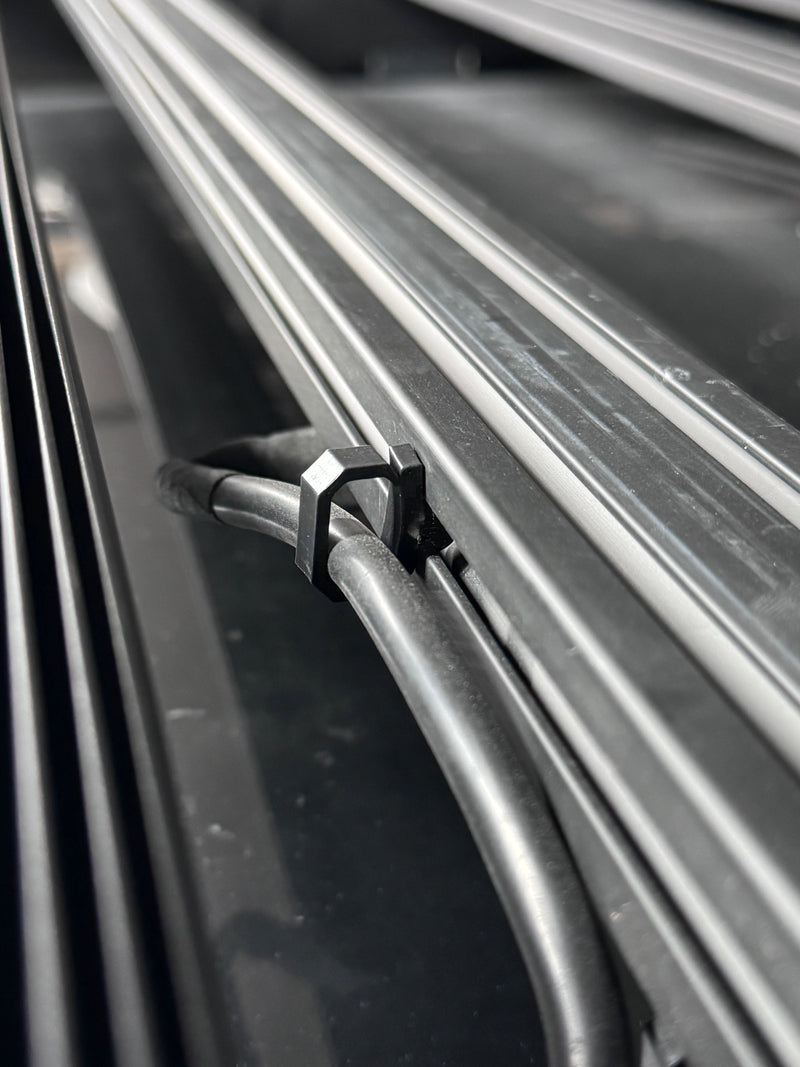 Load image into Gallery viewer, Roof Rack Cable Management Clips
