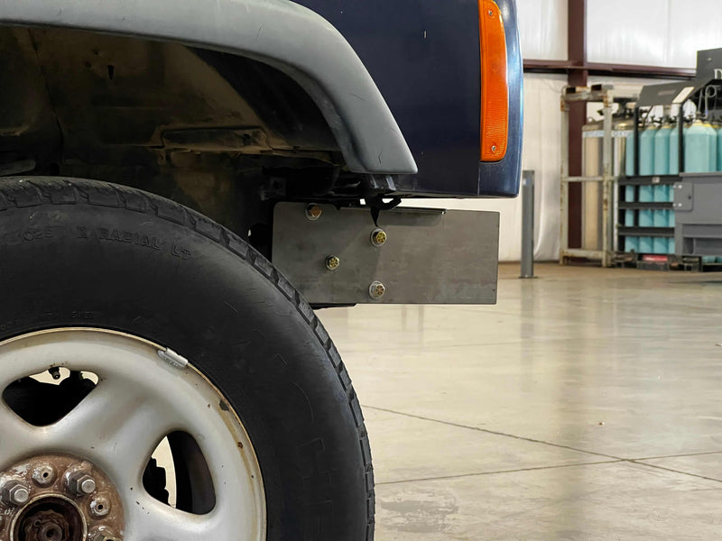 Load image into Gallery viewer, DIY Front Bumper Mounting Brackets For Jeep XJ
