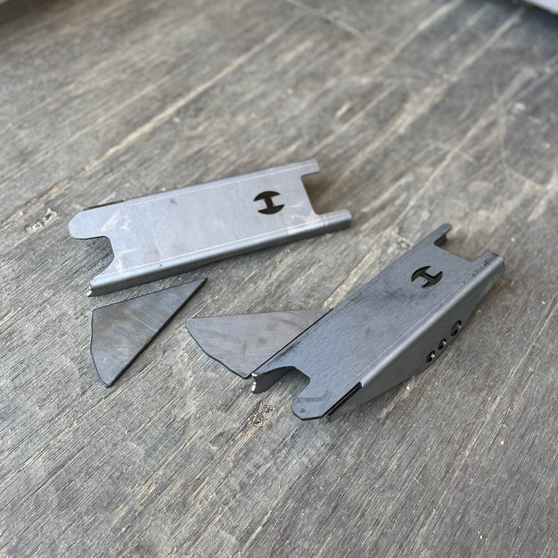 Load image into Gallery viewer, HFW Spindle Gussets (4th/5th Gen 4Runner, 2nd/3rd Gen Tacoma, GX, FJ)
