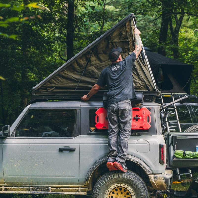 Load image into Gallery viewer, Standard Lightweight Rooftop Tent
