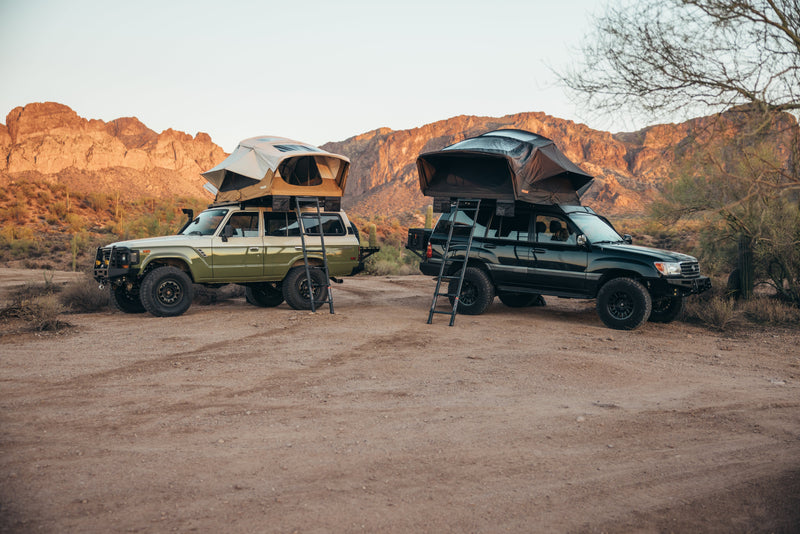 Load image into Gallery viewer, Vagabond XL 2.0 Rooftop Tent
