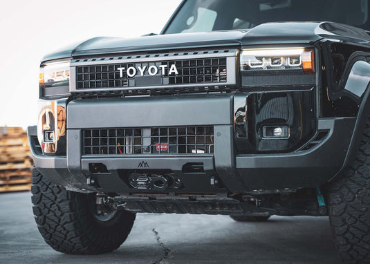 Toyota Land Cruiser 250 (2024+) Hidden Winch Front Bumper