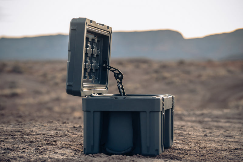 Load image into Gallery viewer, 76L Rugged Case

