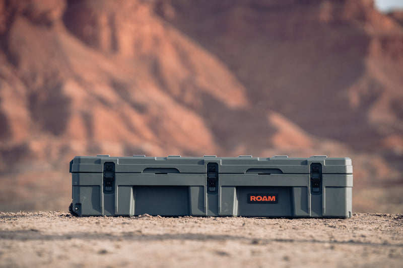 Load image into Gallery viewer, 128L Rolling Rugged Case
