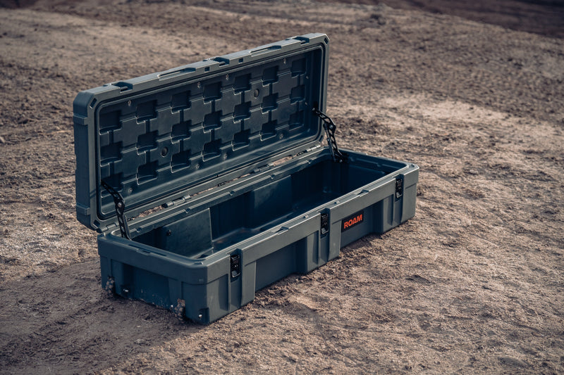 Load image into Gallery viewer, 128L Rolling Rugged Case
