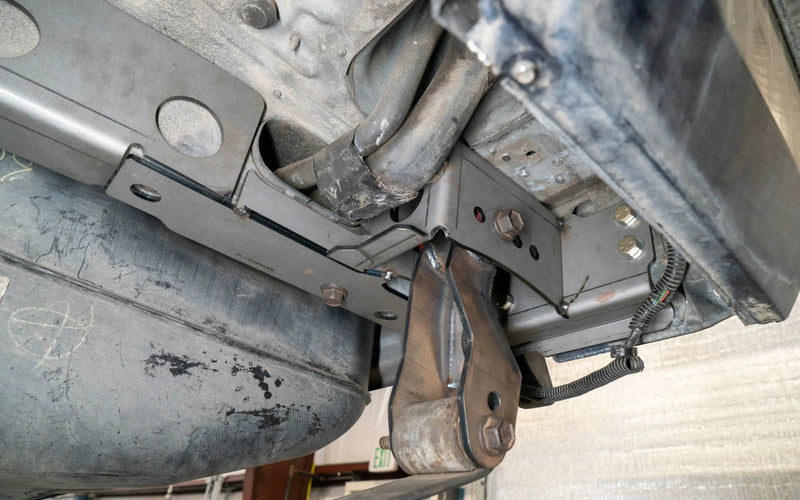 Load image into Gallery viewer, Shackle Relocation Kit For Jeep XJ

