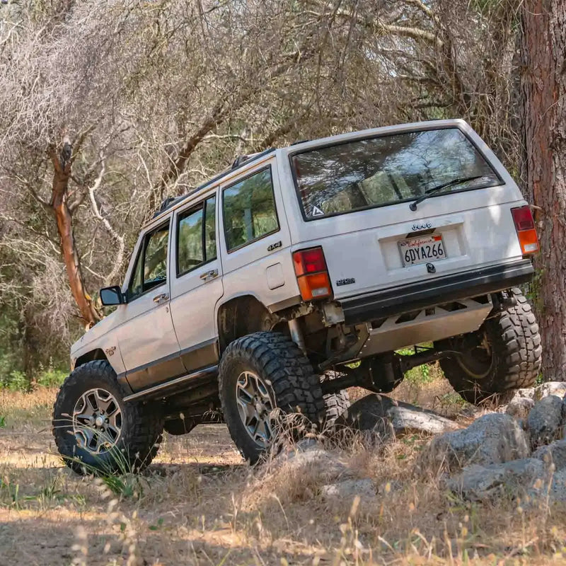 Load image into Gallery viewer, Gas Tank Skid Plate For Jeep XJ
