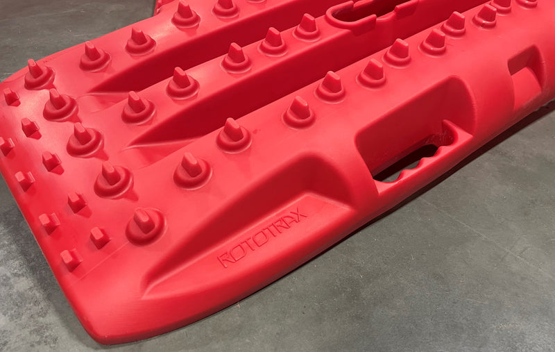 Load image into Gallery viewer, RototraX Traction Boards RED

