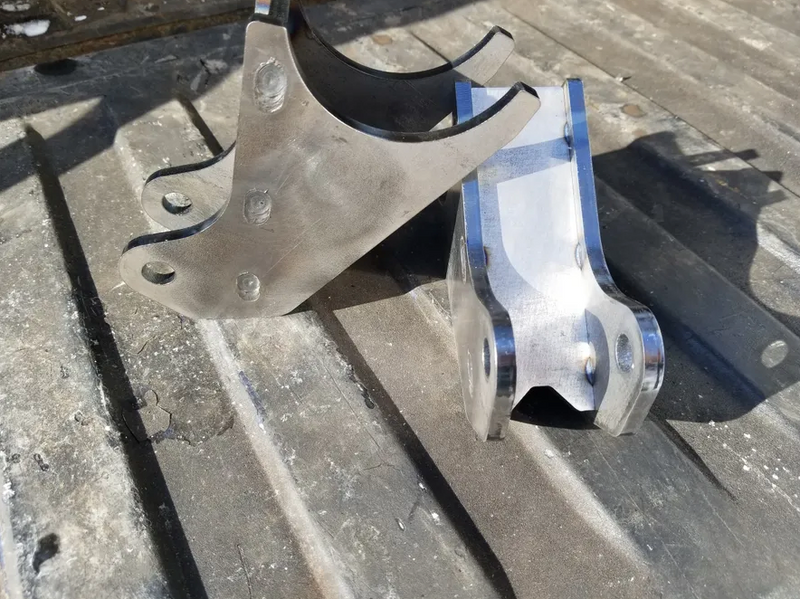 Load image into Gallery viewer, Lower Axle Shock Tab Mount For Rod End Shocks (pair)
