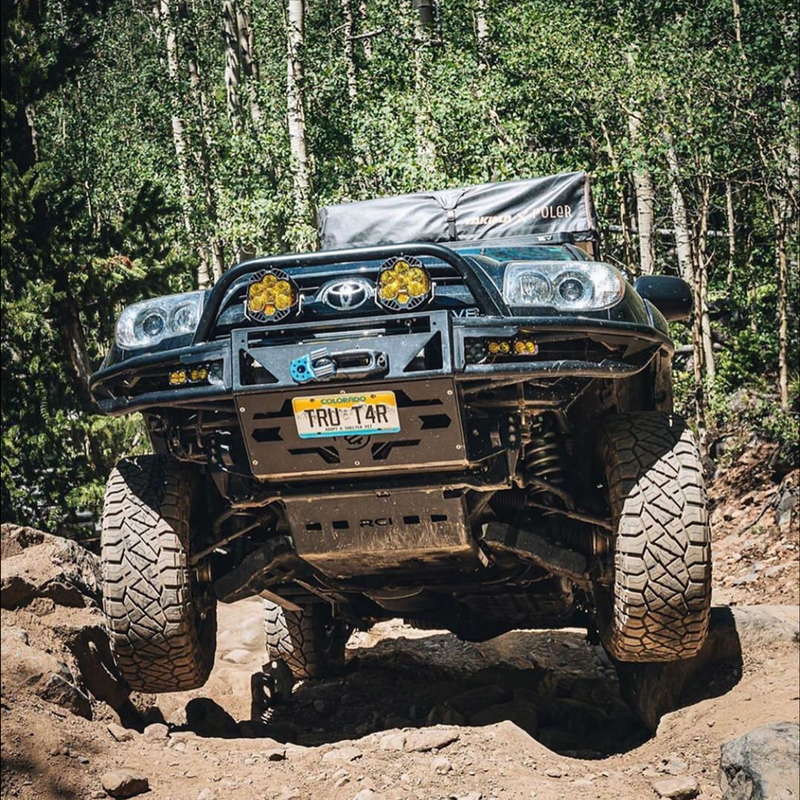 Load image into Gallery viewer, 2003-2009 / 4th Gen / 4Runner Front Bumper
