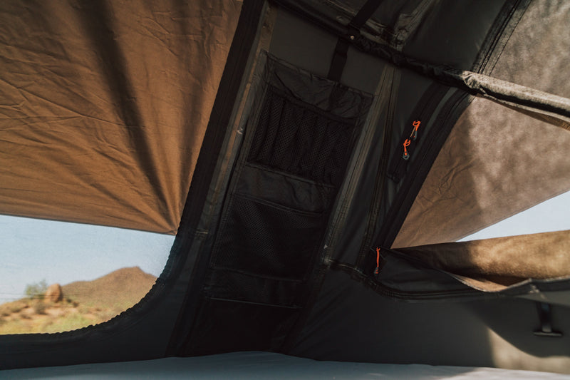 Load image into Gallery viewer, Vagabond 2.0 Rooftop Tent
